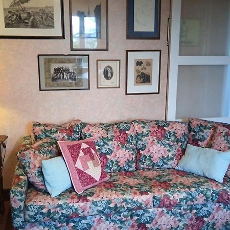 Art Cottage Pontlevoy Eksteriør billede